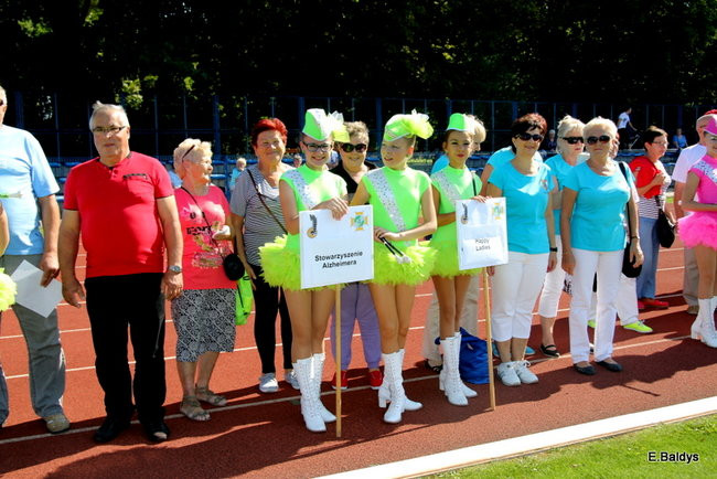 Olimpiada seniorów na stadionie (zdjęcia)