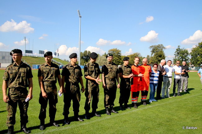Olimpiada seniorów na stadionie (zdjęcia)