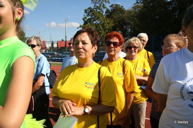 Olimpiada seniorów na stadionie (zdjęcia)