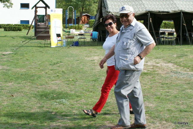 Olimpiada seniorów na stadionie (zdjęcia)