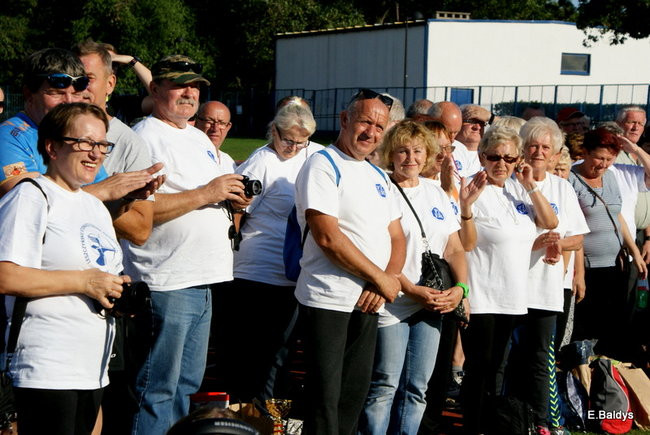 Olimpiada seniorów na stadionie (zdjęcia)