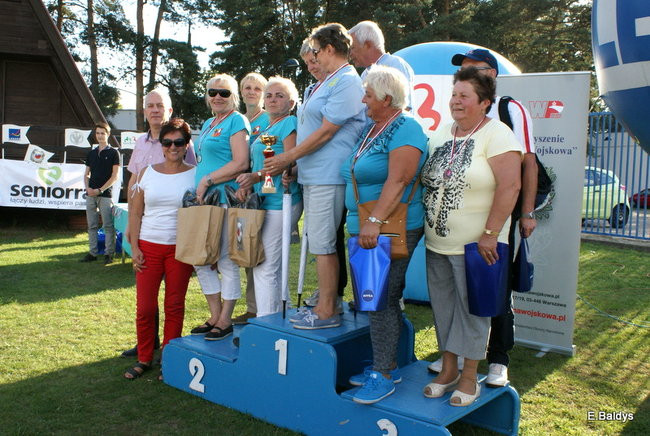 Olimpiada seniorów na stadionie (zdjęcia)