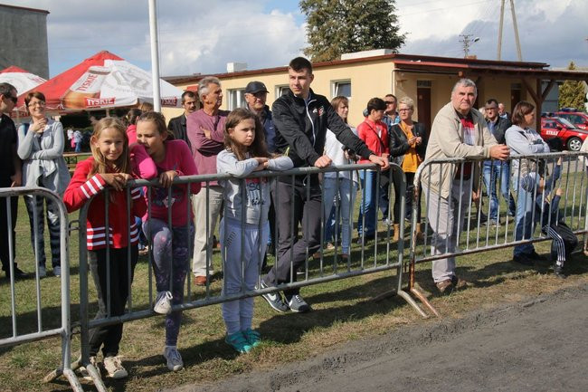 Święciechowę opanowali strażacy (zdjęcia)