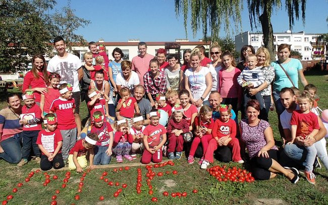 Przedszkolaki uczą się pomagać innym (zdjęcia)