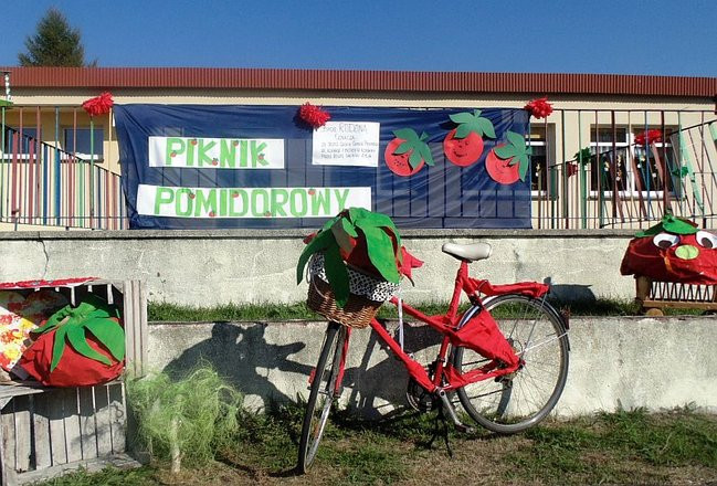 Przedszkolaki uczą się pomagać innym (zdjęcia)