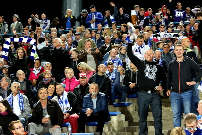 Poszukaj się wśród kibiców (zdjęcia)