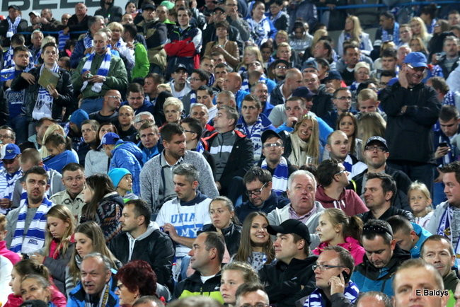 Poszukaj się wśród kibiców (zdjęcia)