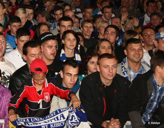 Poszukaj się wśród kibiców (zdjęcia)