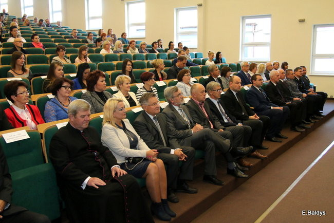 Wyższa Szkoła Humanistyczna rozpoczęła nowy rok akademicki (zdjęcia)