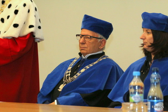 Wyższa Szkoła Humanistyczna rozpoczęła nowy rok akademicki (zdjęcia)