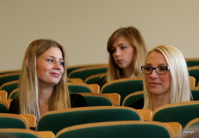Wyższa Szkoła Humanistyczna rozpoczęła nowy rok akademicki (zdjęcia)