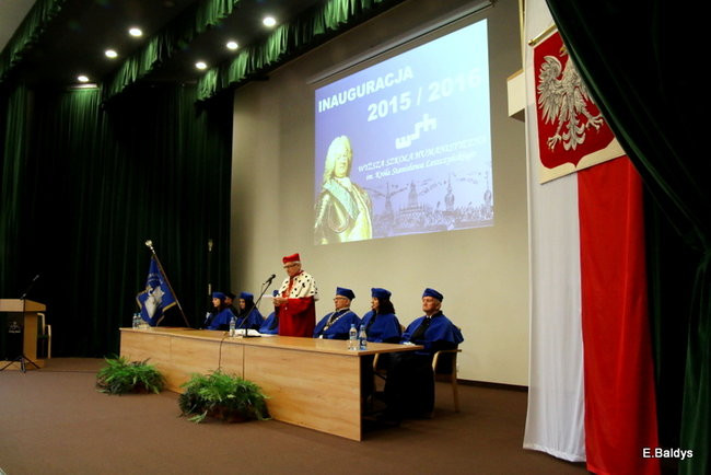 Wyższa Szkoła Humanistyczna rozpoczęła nowy rok akademicki (zdjęcia)