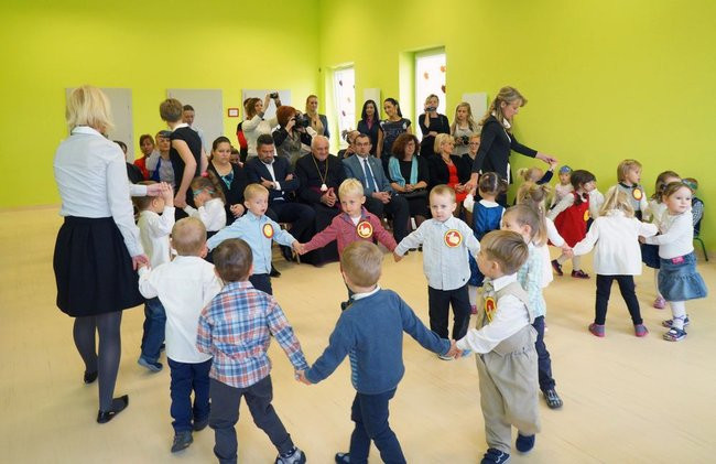 Otwarcie przedszkola Bajkowy Las (zdjęcia)