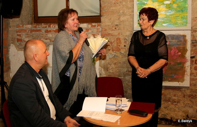 Owocna współpraca uczniów i Sybiraków (zdjęcia)