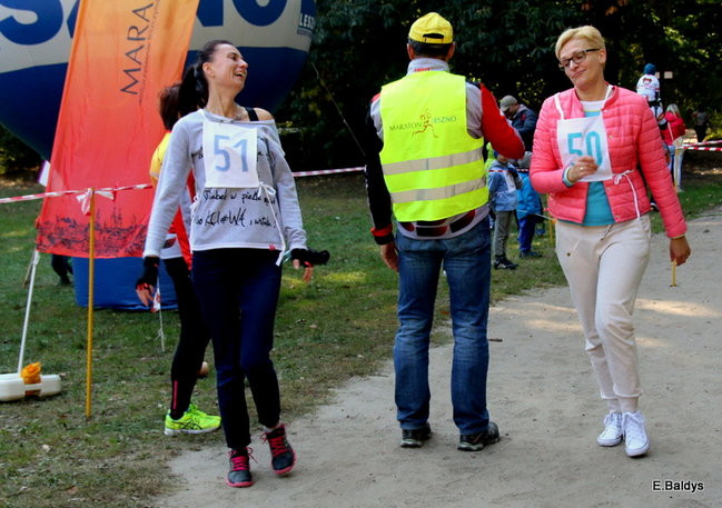 Rodzinne bieganie w Karczmie Borowej (zdjęcia)