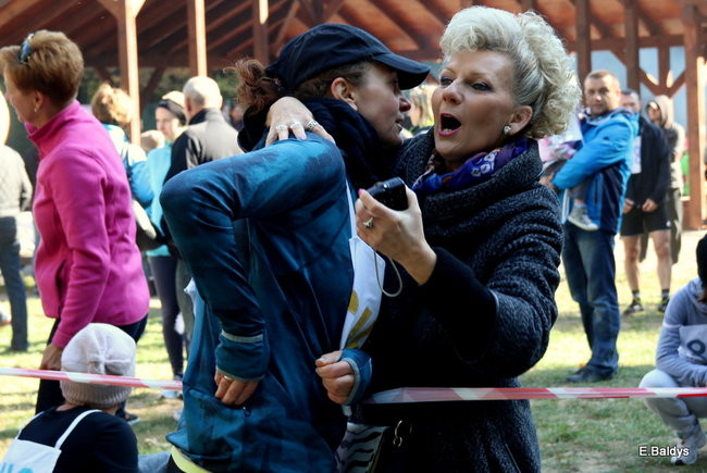 Rodzinne bieganie w Karczmie Borowej (zdjęcia)