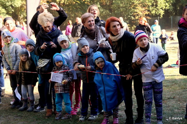 Rodzinne bieganie w Karczmie Borowej (zdjęcia)