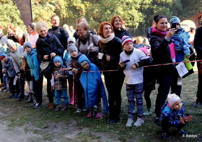 Rodzinne bieganie w Karczmie Borowej (zdjęcia)