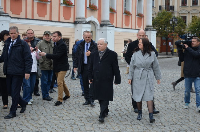 Kaczyński ciepło przyjęty przez leszczynian (zdjęcia)