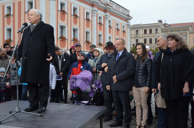 Kaczyński ciepło przyjęty przez leszczynian (zdjęcia)