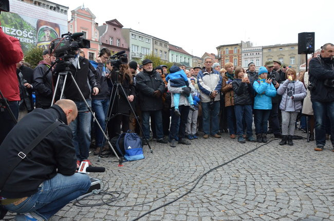 Kaczyński ciepło przyjęty przez leszczynian (zdjęcia)