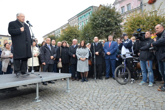 Kaczyński ciepło przyjęty przez leszczynian (zdjęcia)
