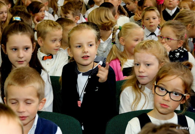 Zostali uczniami Szkoły Podstawowej w Osiecznej (zdjęcia)