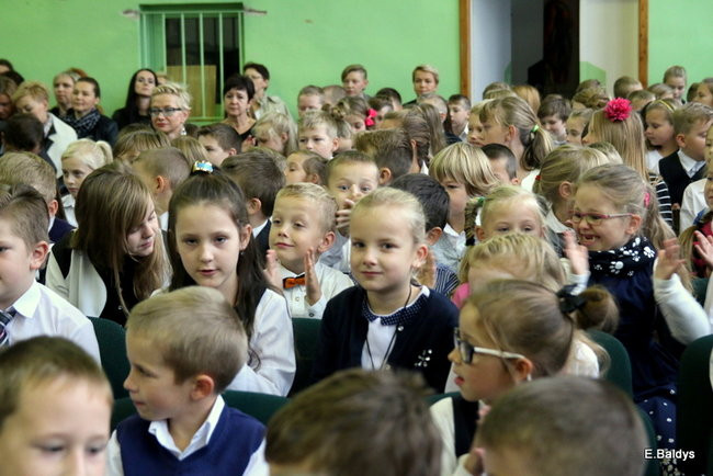 Zostali uczniami Szkoły Podstawowej w Osiecznej (zdjęcia)