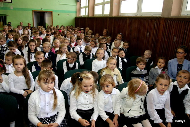 Zostali uczniami Szkoły Podstawowej w Osiecznej (zdjęcia)