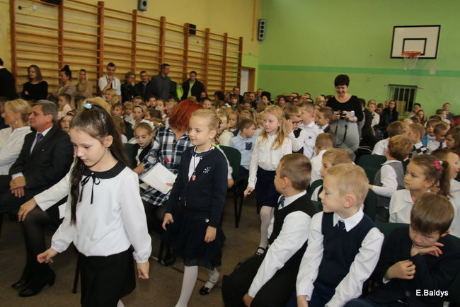 Zostali uczniami Szkoły Podstawowej w Osiecznej (zdjęcia)