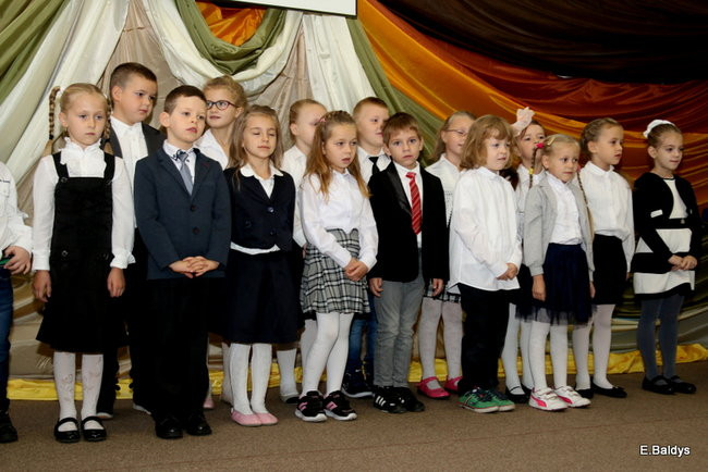 Zostali uczniami Szkoły Podstawowej w Osiecznej (zdjęcia)