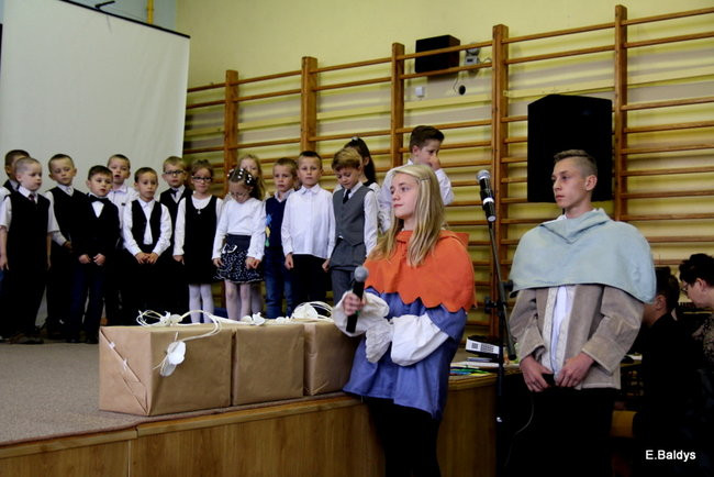 Zostali uczniami Szkoły Podstawowej w Osiecznej (zdjęcia)