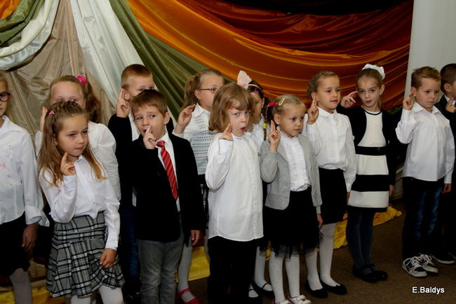 Zostali uczniami Szkoły Podstawowej w Osiecznej (zdjęcia)