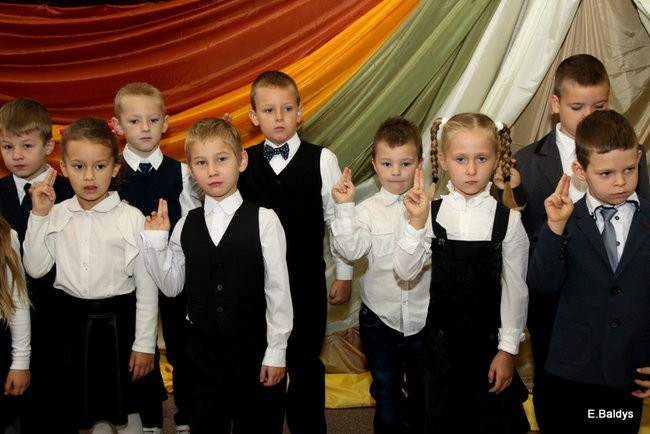 Zostali uczniami Szkoły Podstawowej w Osiecznej (zdjęcia)