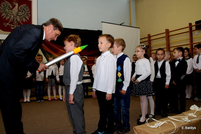 Zostali uczniami Szkoły Podstawowej w Osiecznej (zdjęcia)