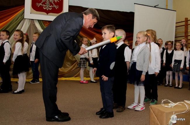 Zostali uczniami Szkoły Podstawowej w Osiecznej (zdjęcia)