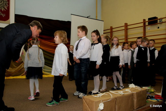 Zostali uczniami Szkoły Podstawowej w Osiecznej (zdjęcia)