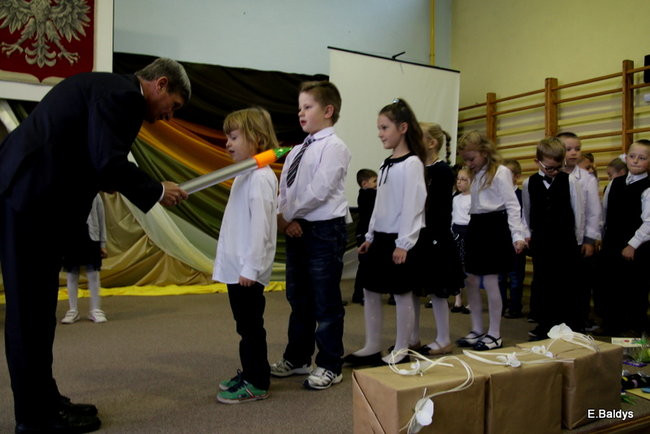 Zostali uczniami Szkoły Podstawowej w Osiecznej (zdjęcia)