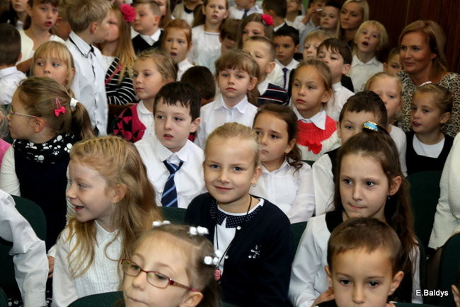 Zostali uczniami Szkoły Podstawowej w Osiecznej (zdjęcia)