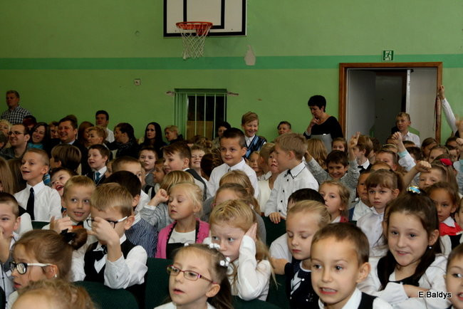 Zostali uczniami Szkoły Podstawowej w Osiecznej (zdjęcia)