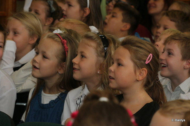 Zostali uczniami Szkoły Podstawowej w Osiecznej (zdjęcia)