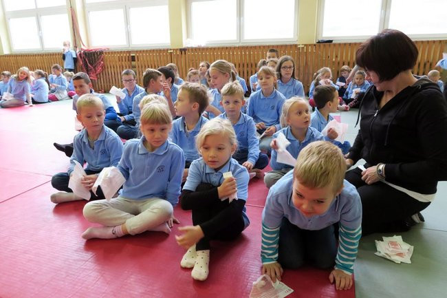 Mali specjaliści od ratowania ludzi (zdjęcia i wideo)