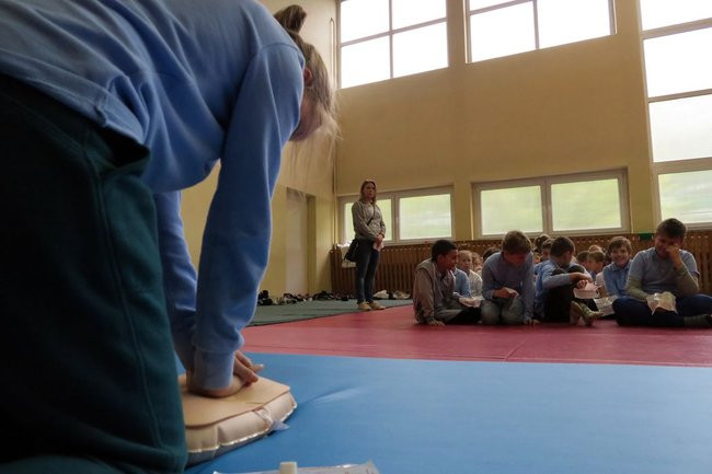 Mali specjaliści od ratowania ludzi (zdjęcia i wideo)