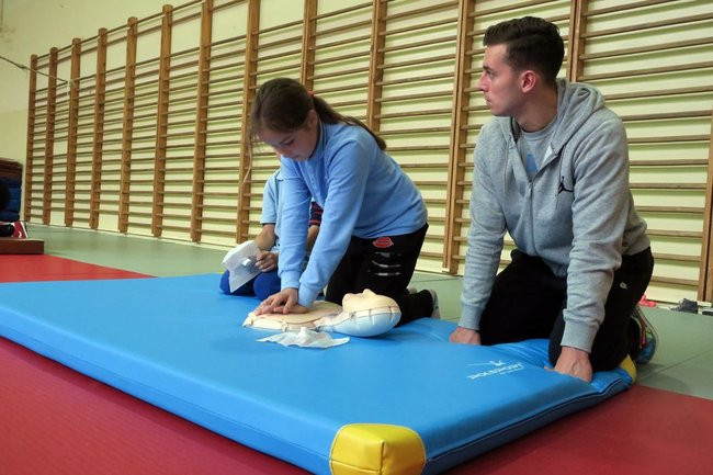 Mali specjaliści od ratowania ludzi (zdjęcia i wideo)