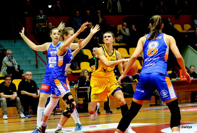 Derbowa porażka (zdjęcia)