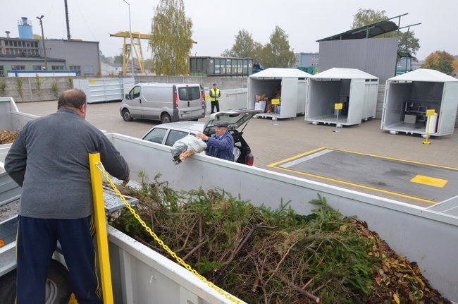 Wrzosy dla gości nowego PSZOK-a (zdjęcia)