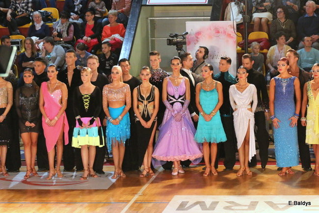 Widowiskowe tańce w Trapezie (zdjęcia)