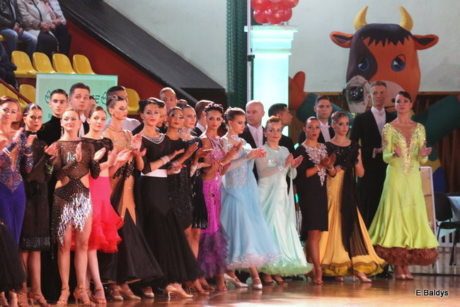 Widowiskowe tańce w Trapezie (zdjęcia)