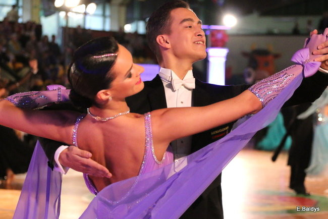 Widowiskowe tańce w Trapezie (zdjęcia)