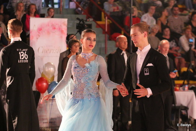 Widowiskowe tańce w Trapezie (zdjęcia)